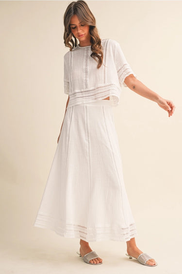 Amirkat Set lifestyle styling showing relaxed feminine summer outfit with minimal accessories
