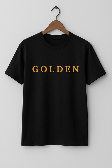 Unisex cotton t-shirt with golden lettering, short sleeves, relaxed fit.