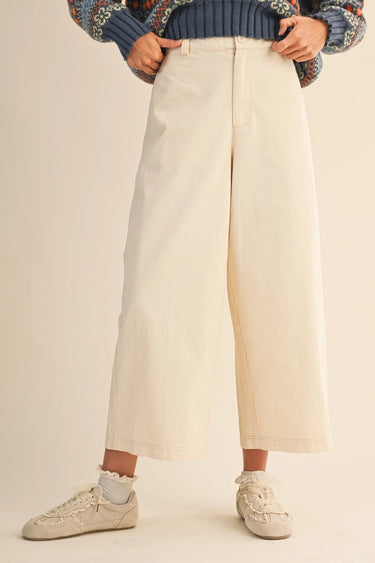 Altea Pant – full body view showing cropped wide-leg fit and relaxed silhouette.